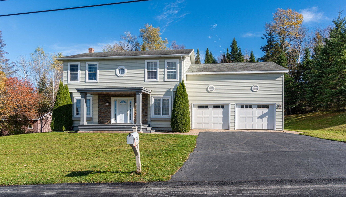 282 19th Avenue Madawaska
