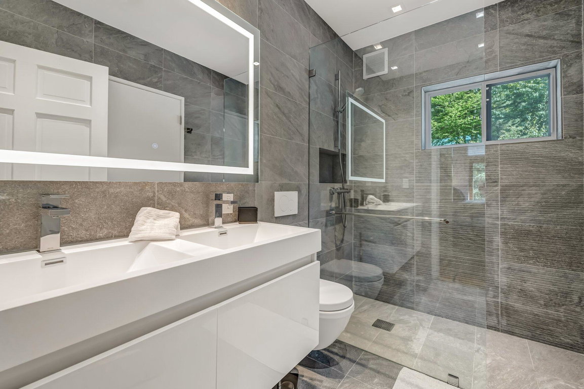 58-web-or-mls-195-branchview-dr