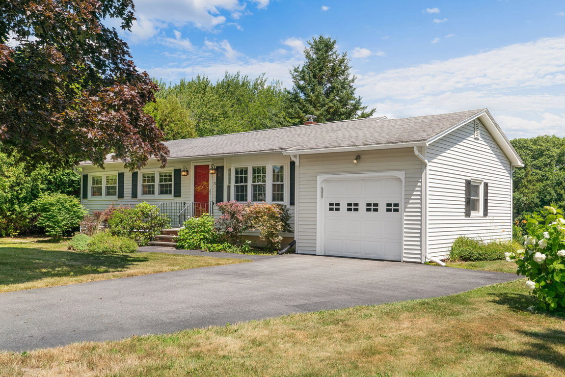 38 Perry Road Hampden