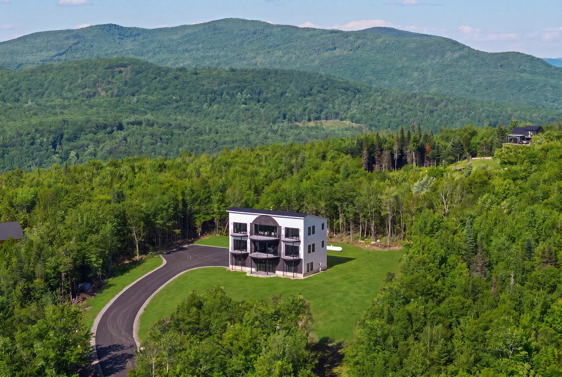 219 Outlook Road Woodstock