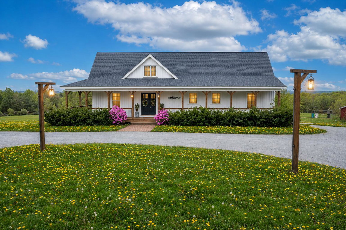 125 Shaw Hill Road Hampden