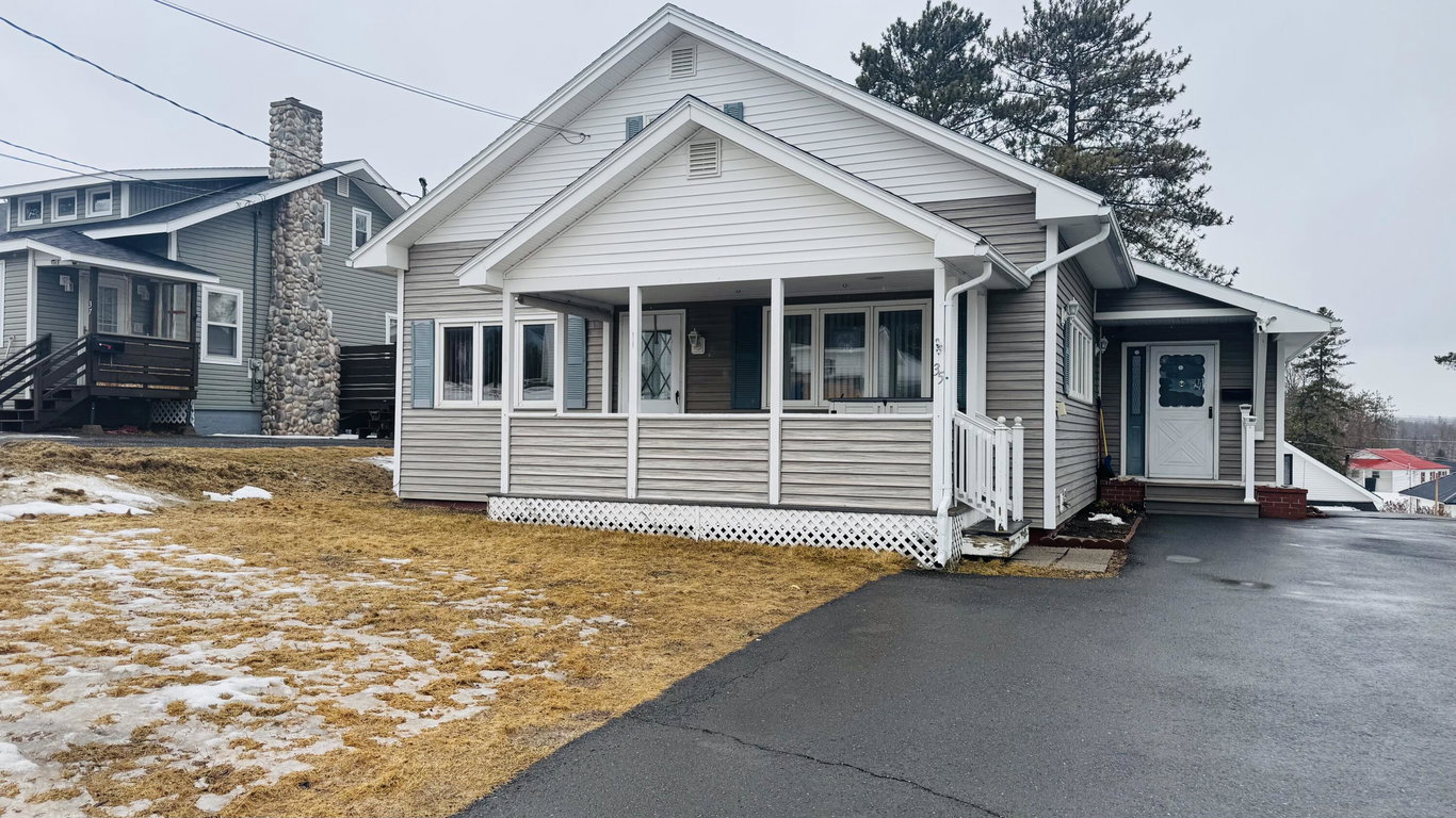 35 Leighton Avenue Limestone