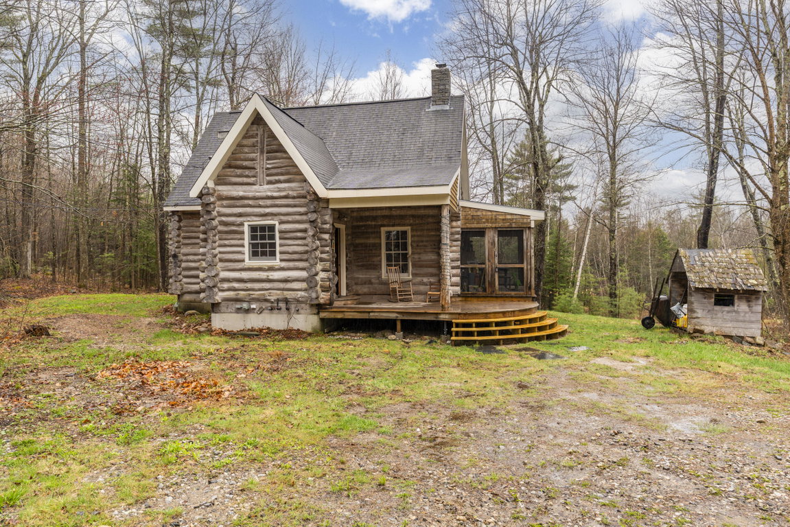40 Dyer Road Raymond