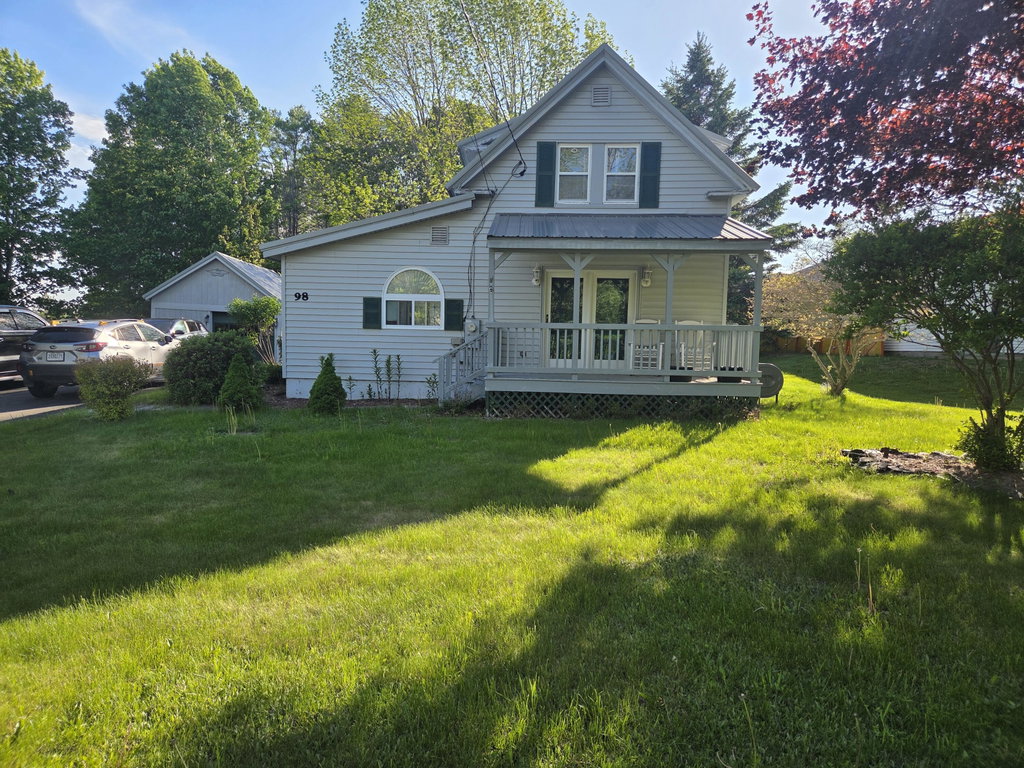98 Fairview Avenue Dover-Foxcroft