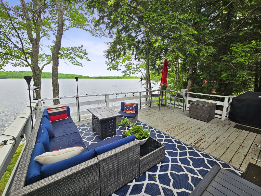 27 Loon Lane Palmyra
