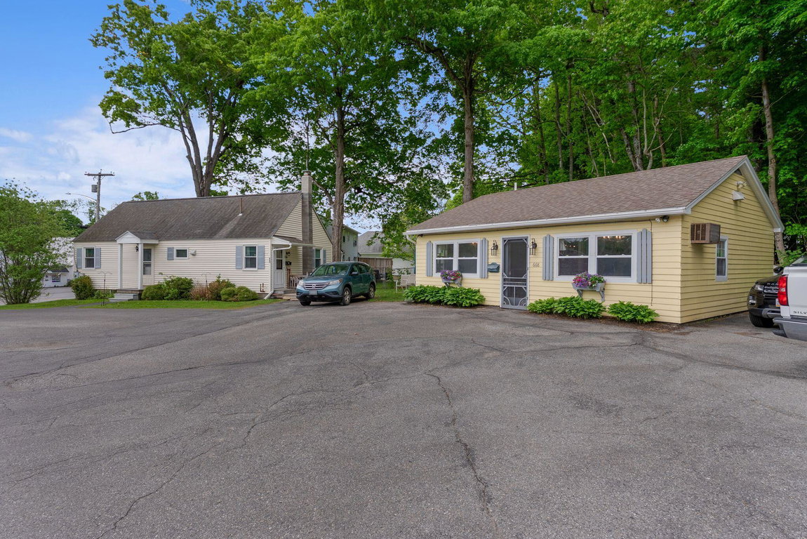 664 Maine Avenue Farmingdale