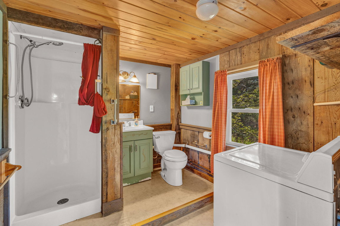 22-web-or-mls-137-w-franklin-rd