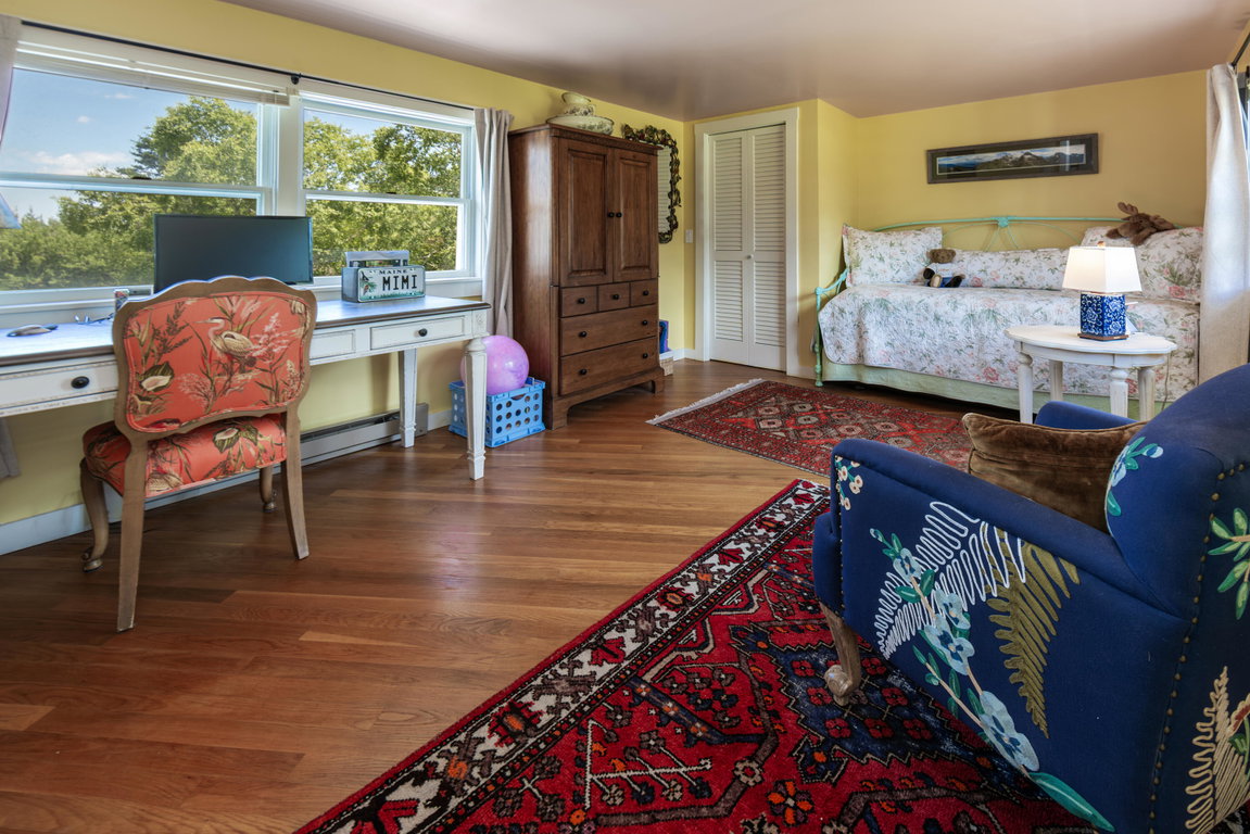 2nd floor end bedroom