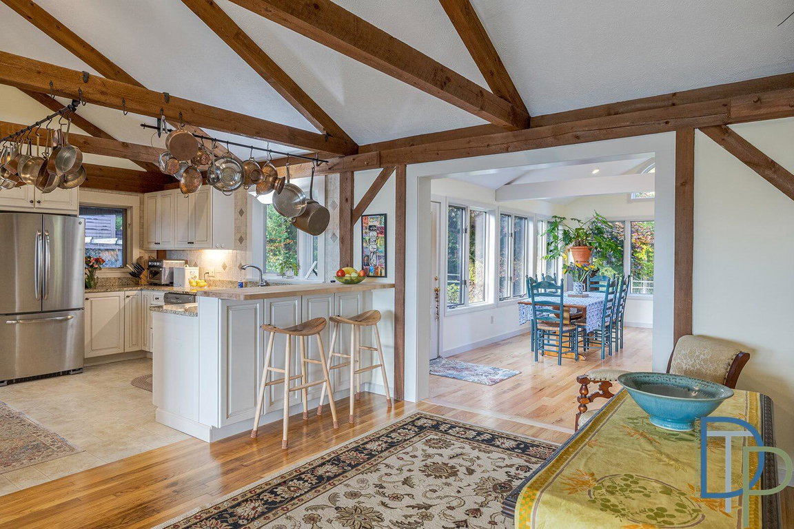 1035newburyneck - 9