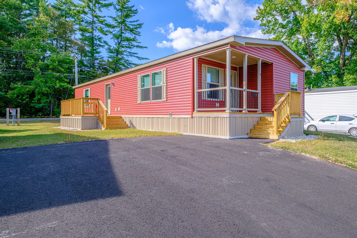 8 Maplewood Drive Limington