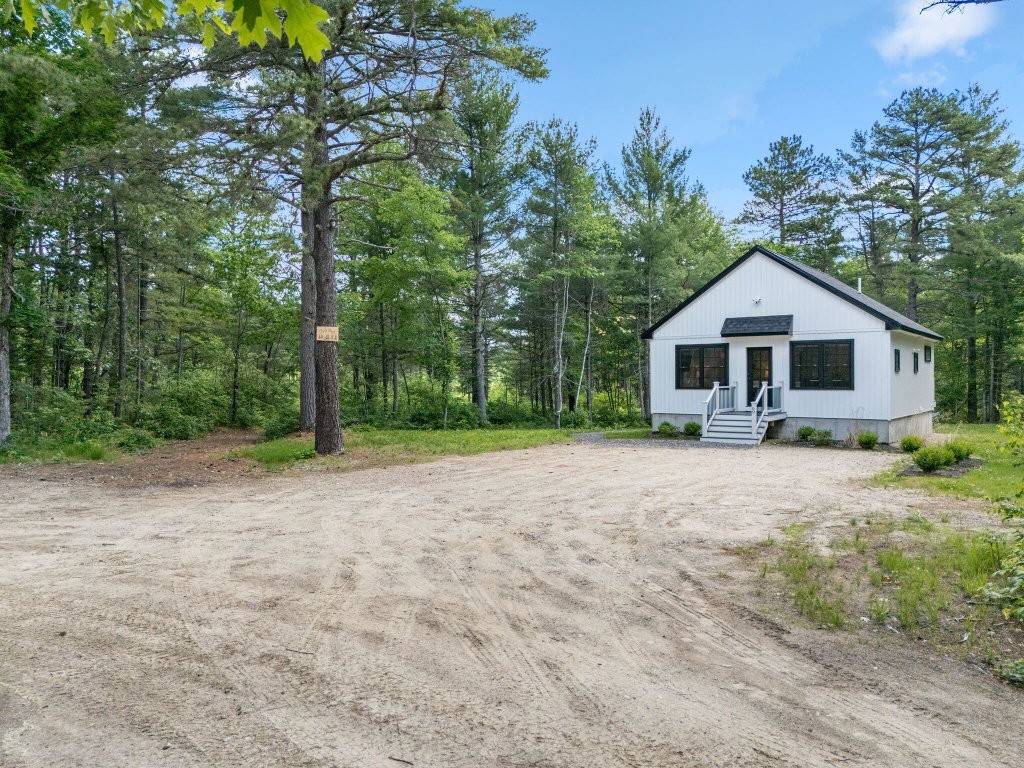 69 Bernier Lane Waterboro