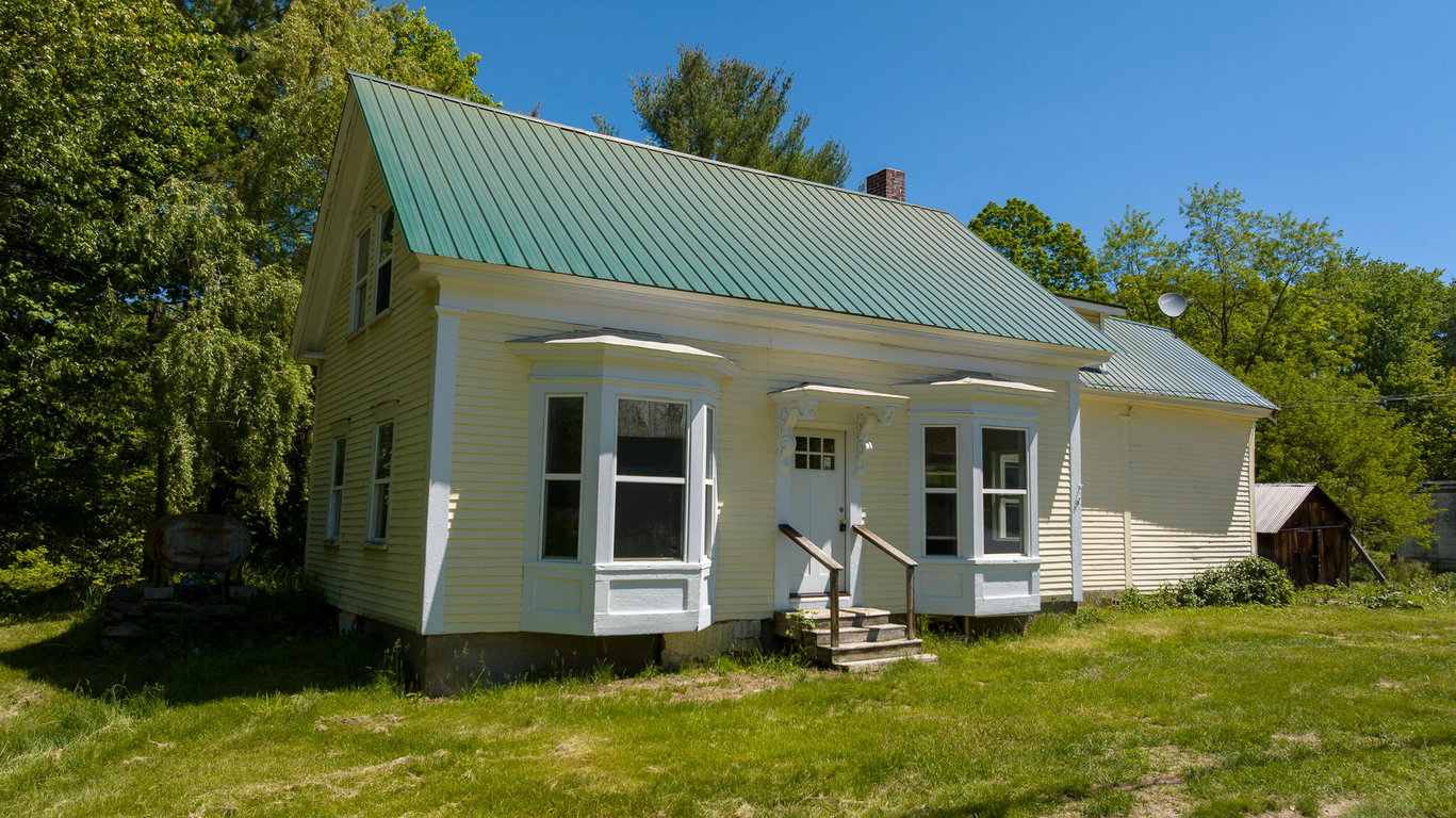 58 Cemetery Road Wilton