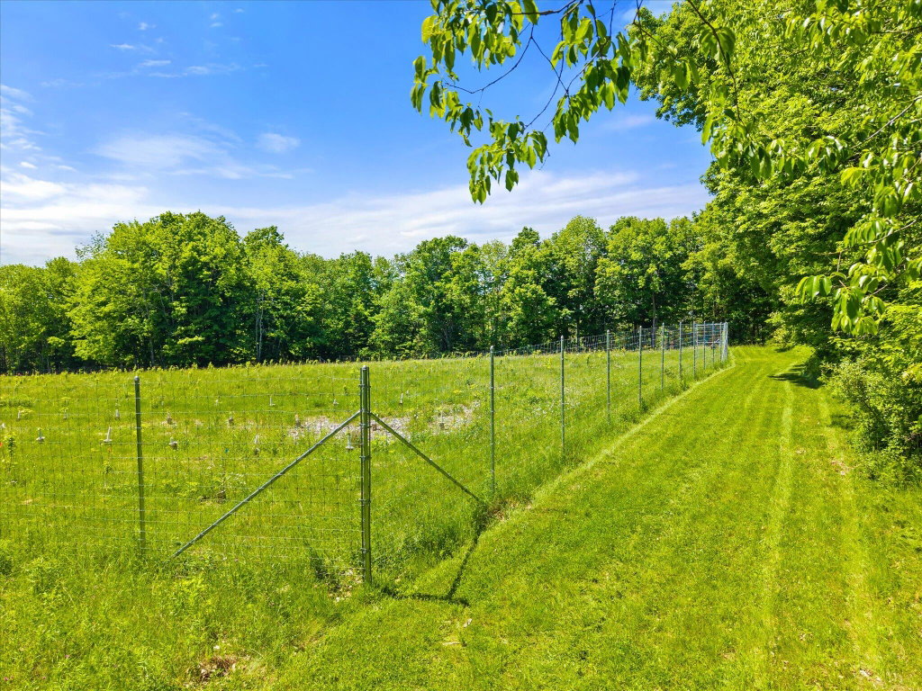 82-468 Hinkley Ridge Rd