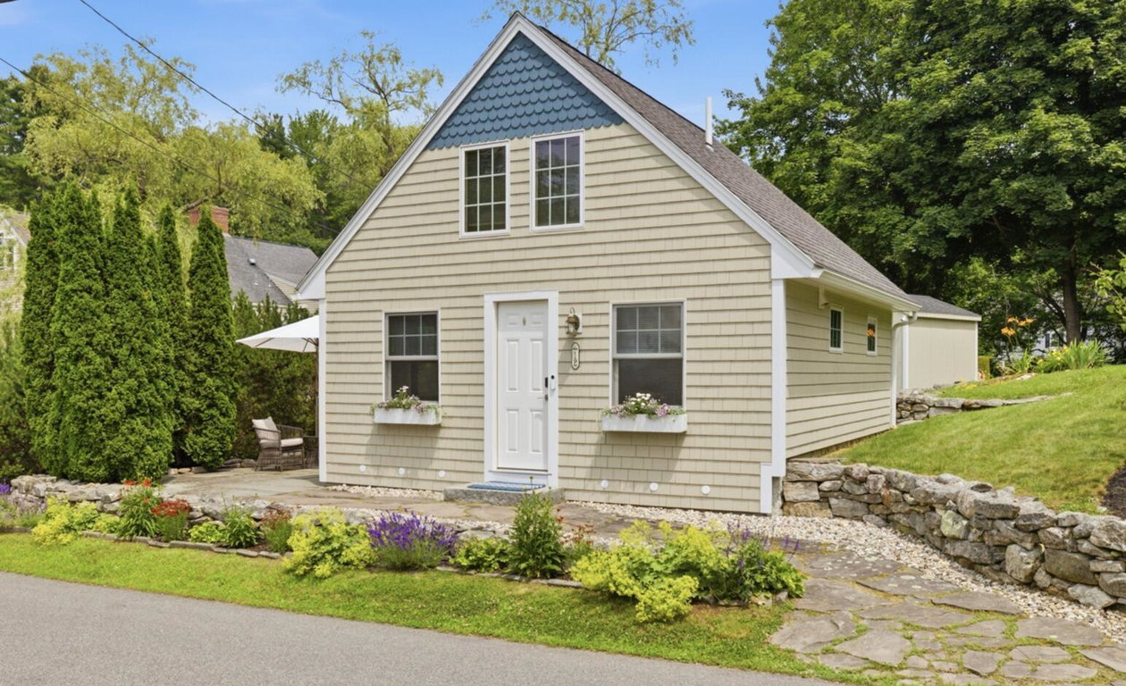 12 South Main Street Kennebunkport