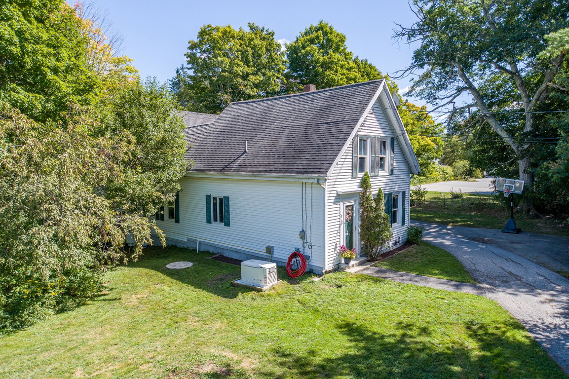 58 School Street Waldoboro