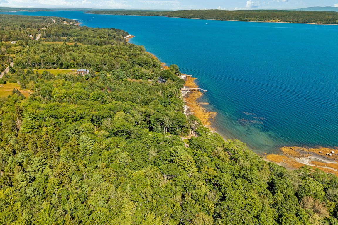 114-web-or-mls-1197-bay-rd
