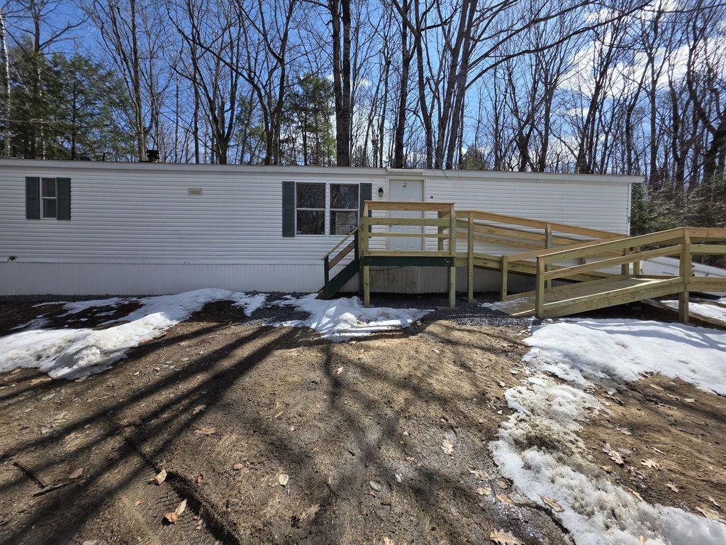 42 Squire Court Winthrop