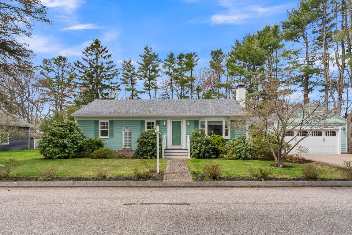 3 Whitney Road Falmouth