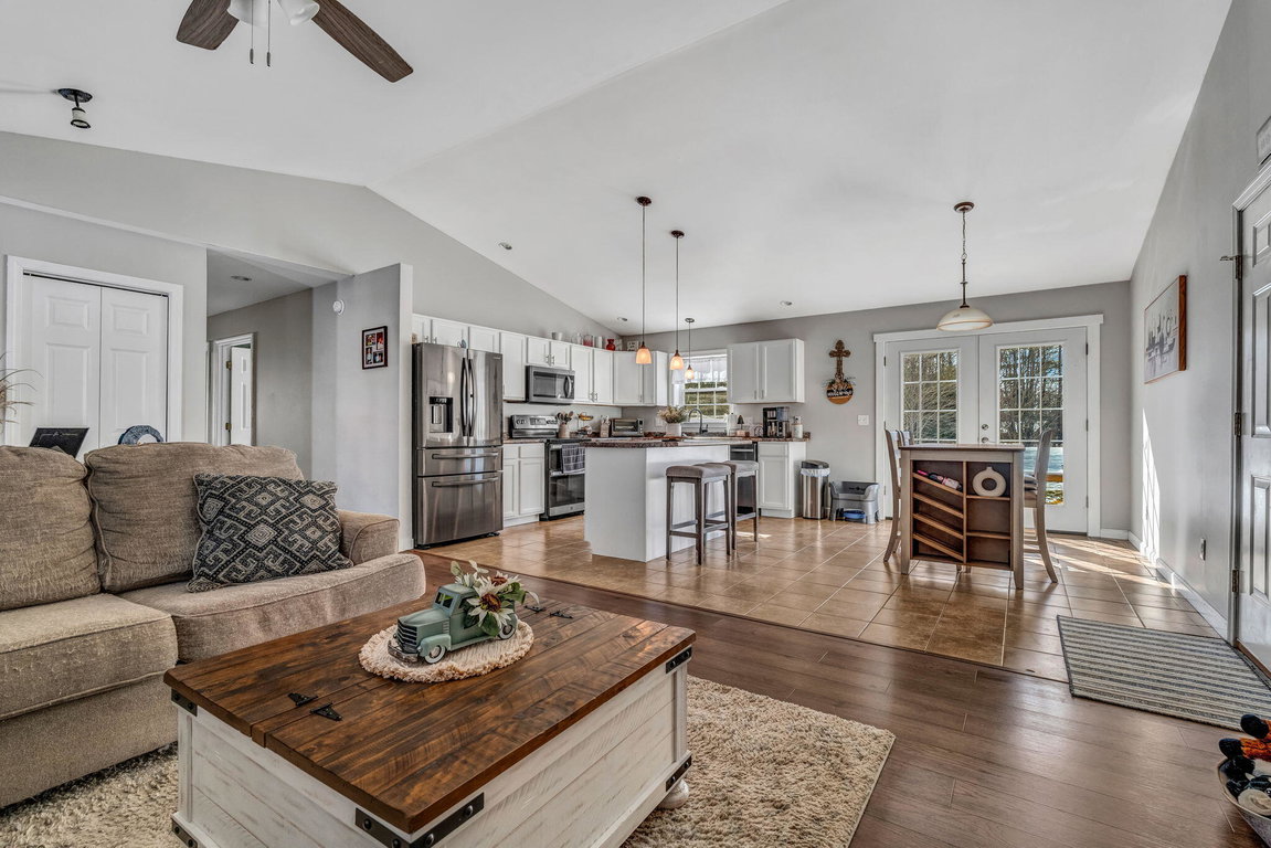 16 Hickory Drive Wiscasset