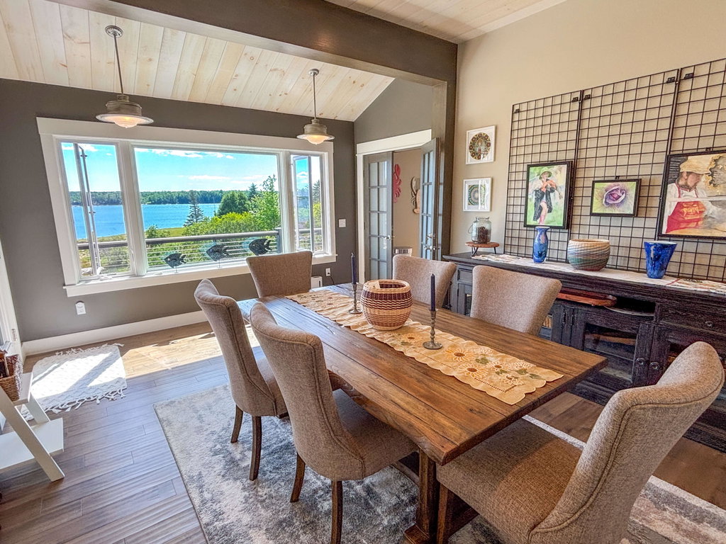 Dining Room (6)