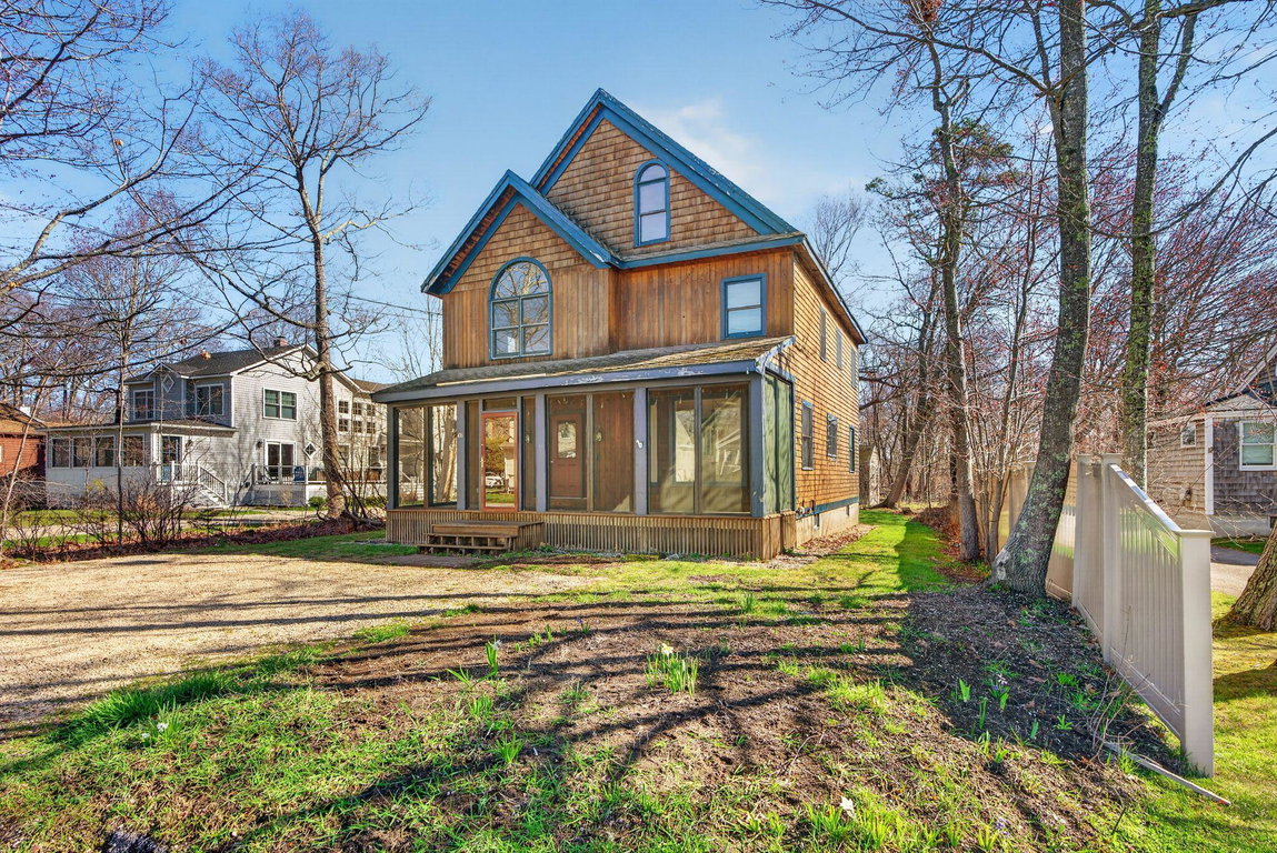 416 Drakes Island Road Wells