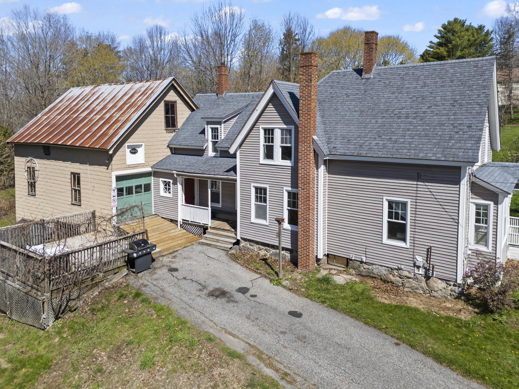 194 Oak Hill Road Auburn
