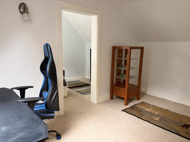 Office:bonus room