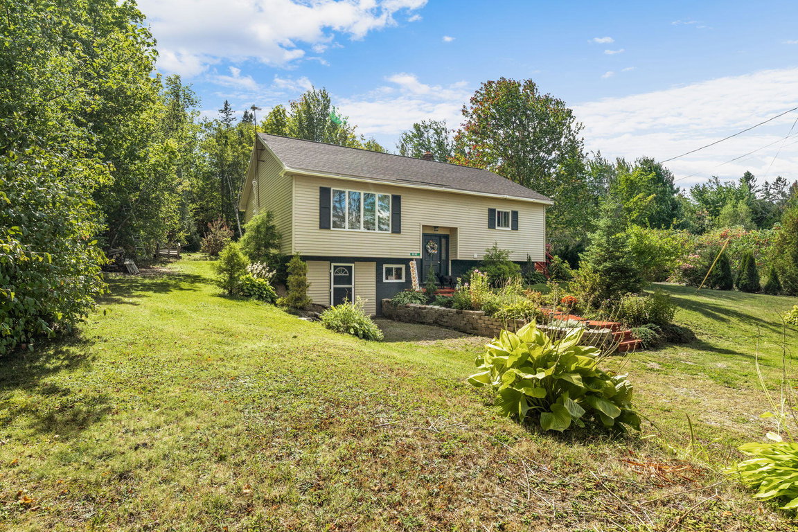 2093 Kennebec Road Newburgh