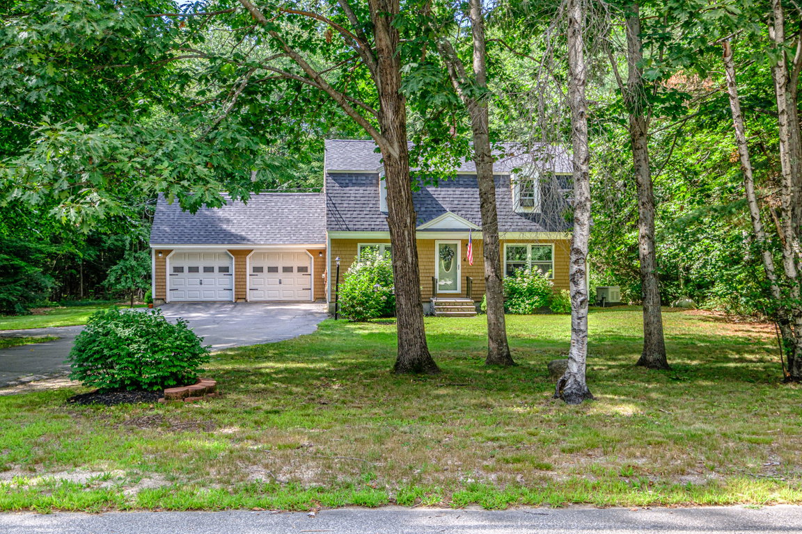 4 Lucina Terrace Gorham