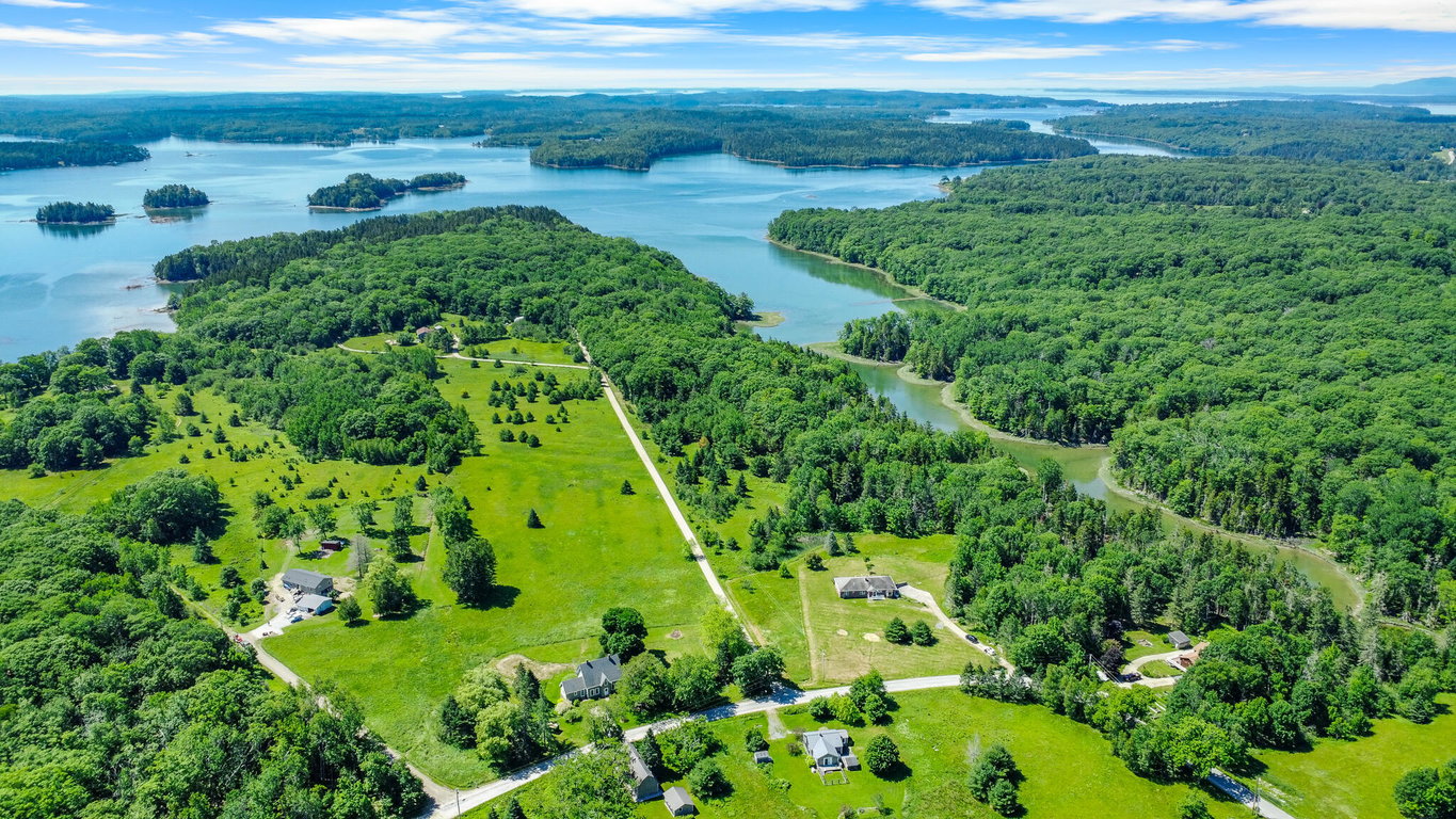 101 Wardwell Point Road Penobscot