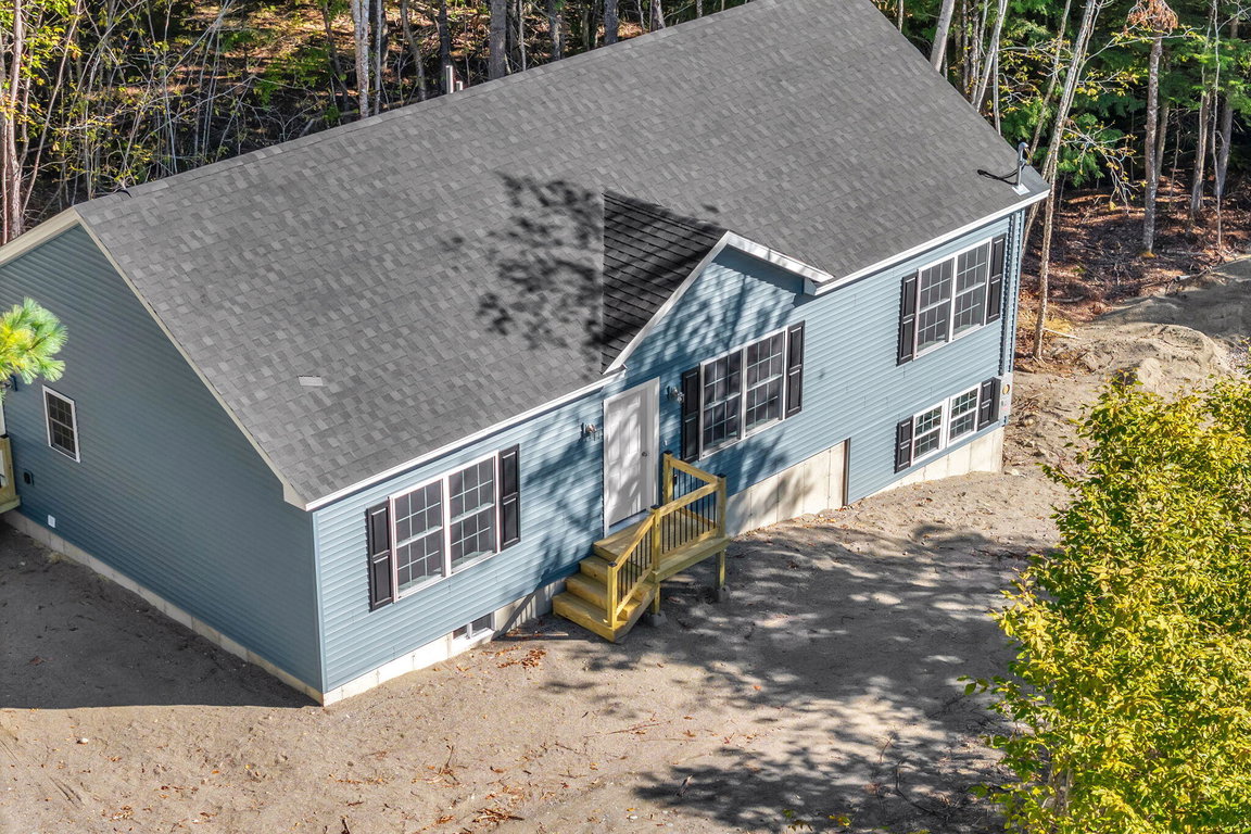 48-web-or-mls-63-bridgetwin-rd