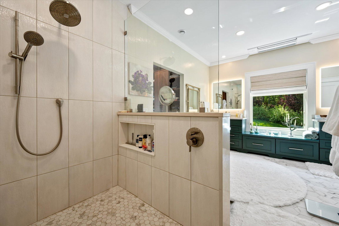 Tiled Walk in Shower...