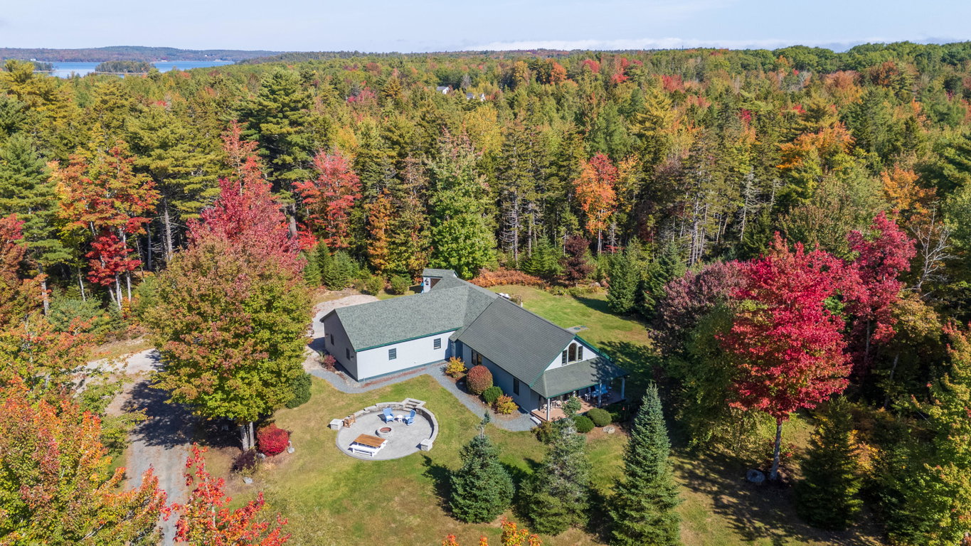 105 Grant, Bar Harbor, Maine