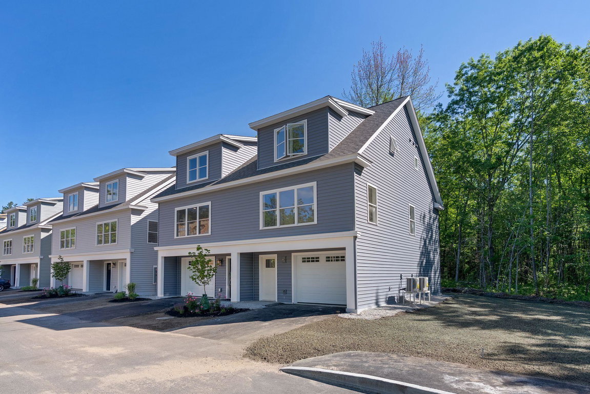 12 Creekside Court Kennebunk