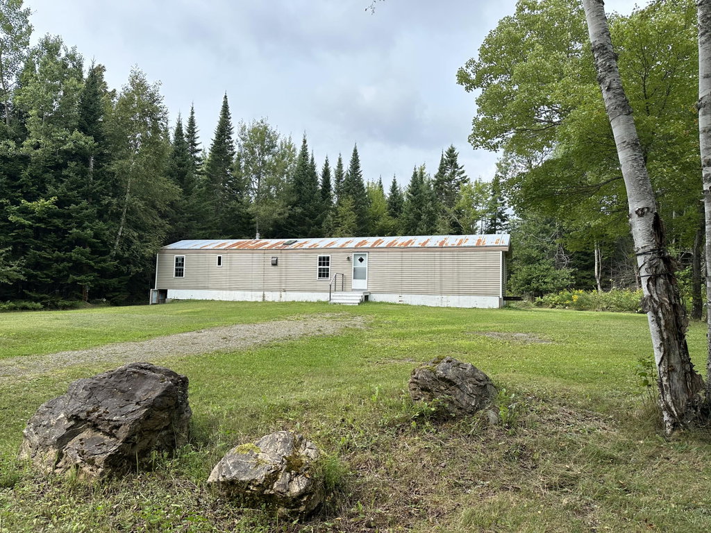 327 Station Road Littleton