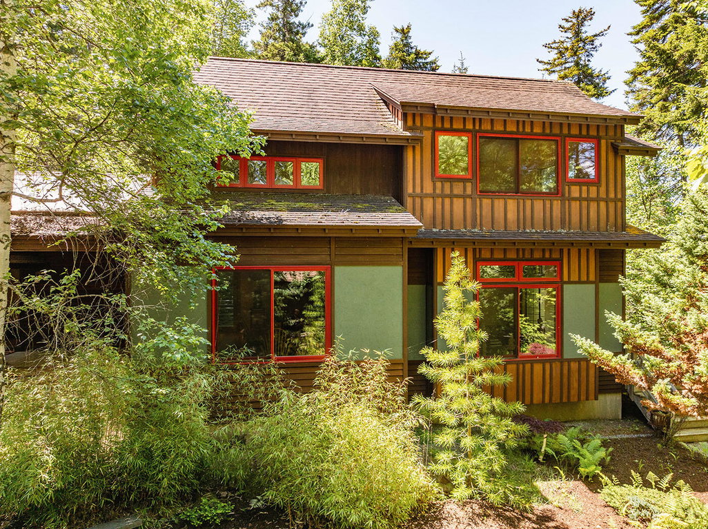 169 Island Avenue Saint George