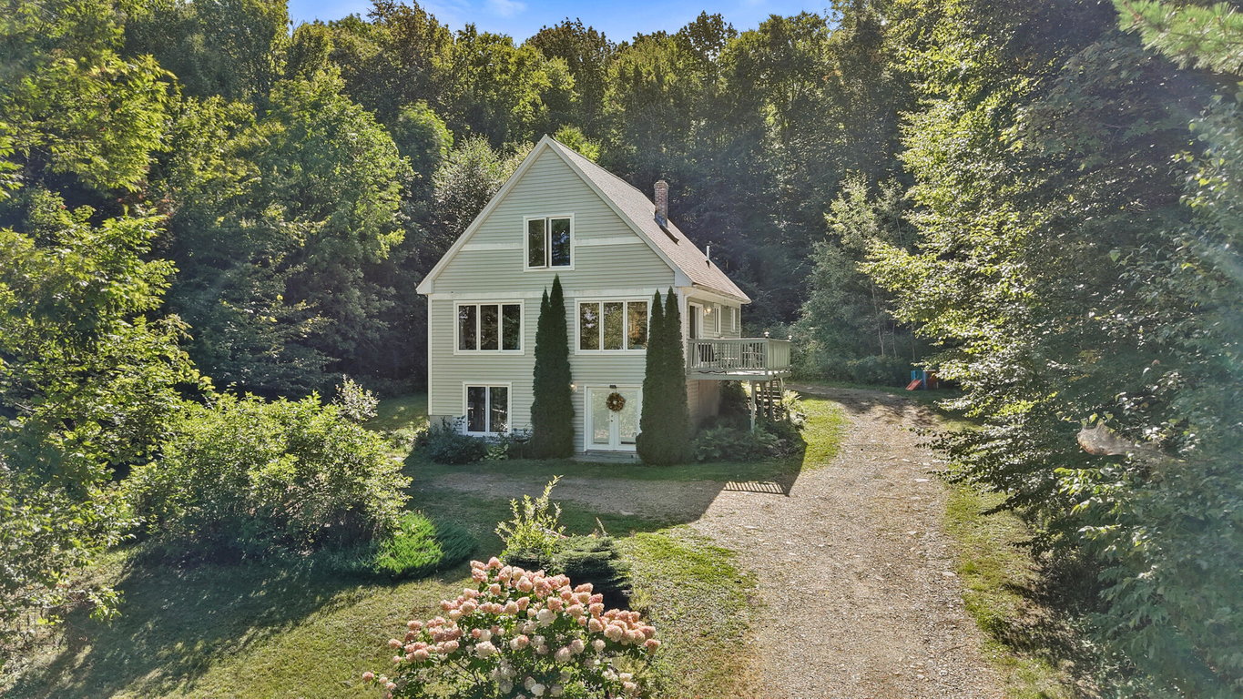 214 Seminole Drive Farmington