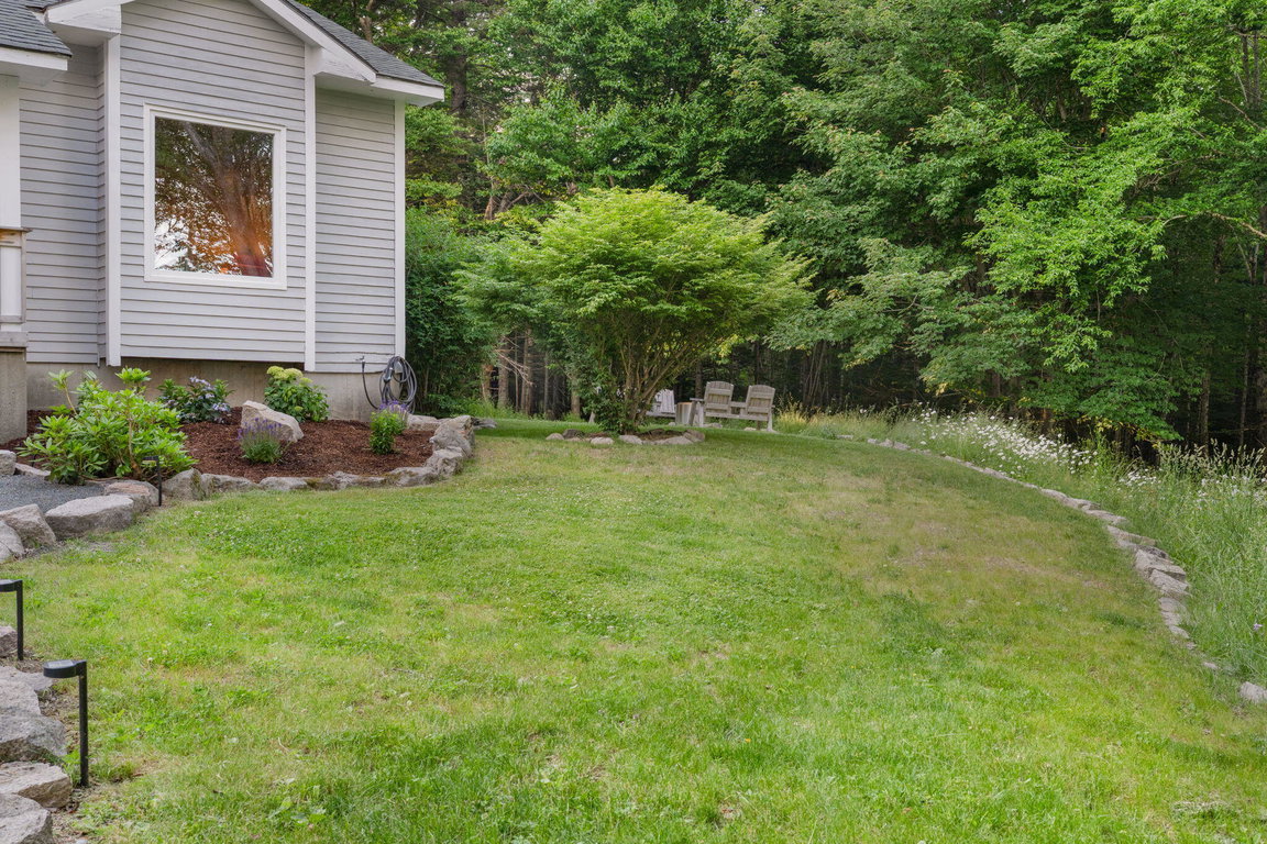 5 Cedar Hill Rd
