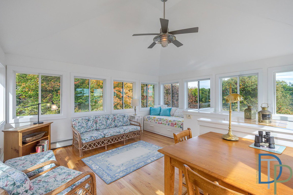 1035newburyneck - 50