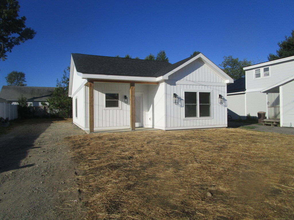 27 Mckinley Avenue Orrington