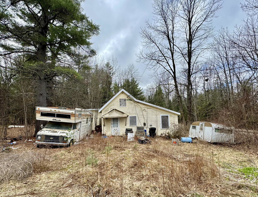 95 McNally Road Clinton