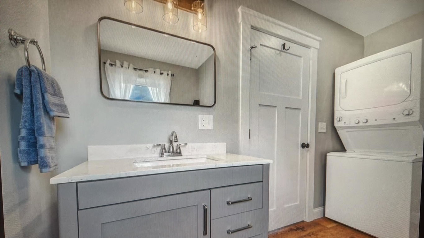 328 b 2nd bath