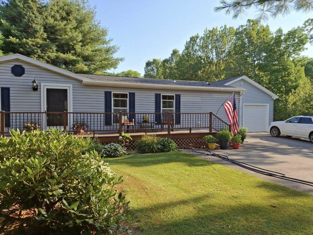 399 Stetson Road Levant