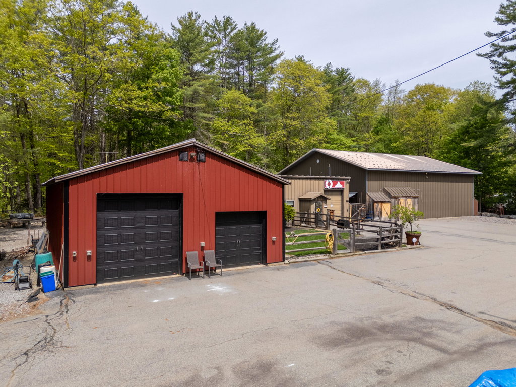 786 Howes Corner Road Turner
