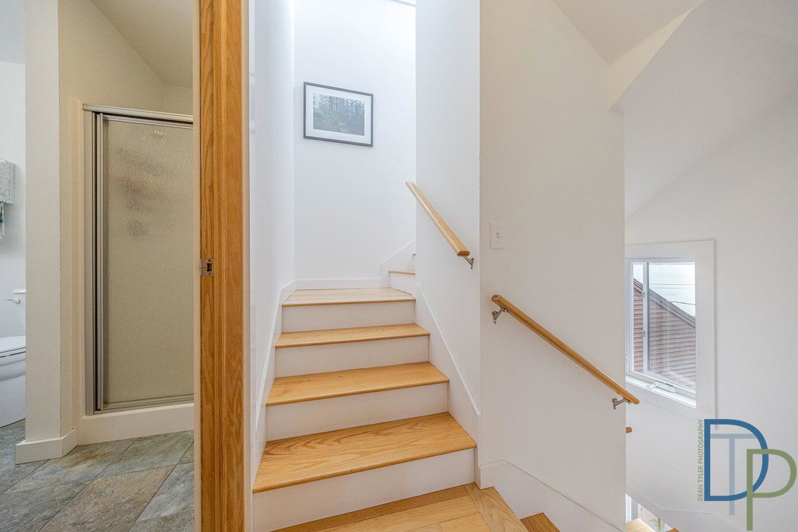 1035newburyneck - 48