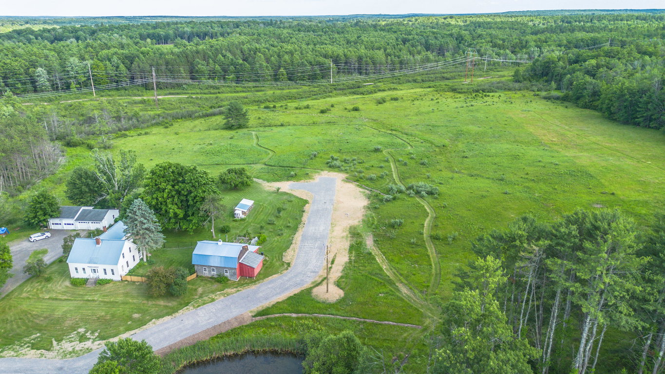 13 Bumblebee Road Gorham
