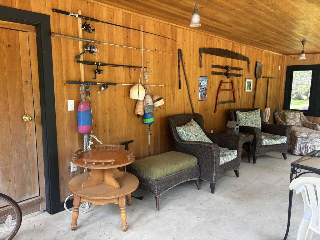 Screen Porch