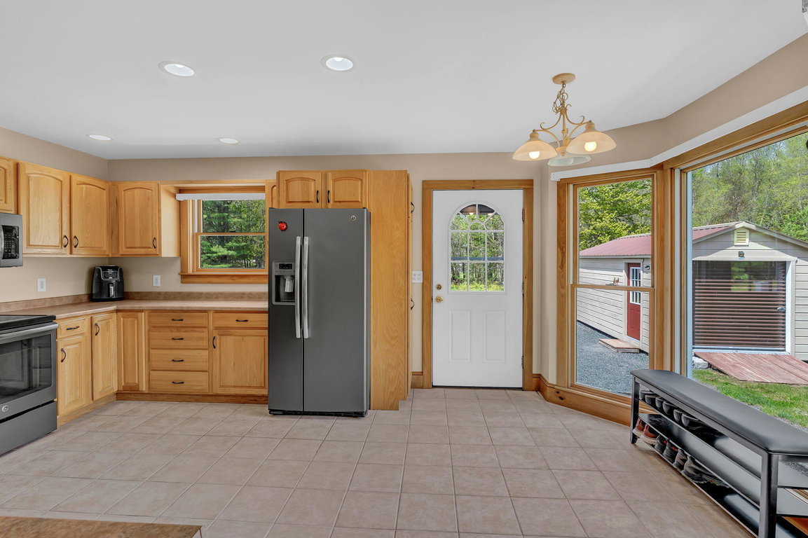 15-web-or-mls-167-twin-hill-rd