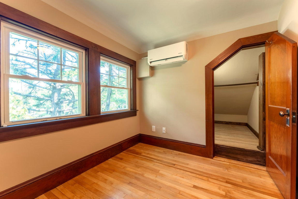 292Main_042