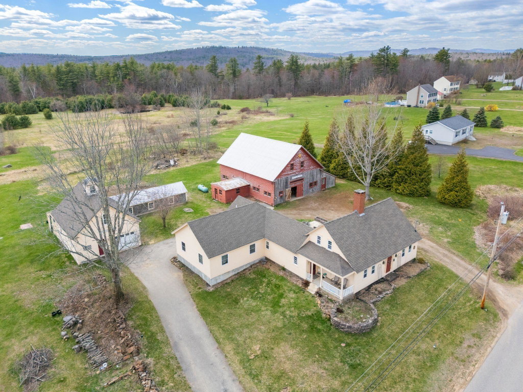 662 Center Road Lebanon